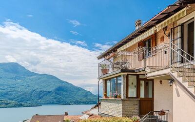 Casa vacanza Americo - Vercana, Lombardia, Italia
