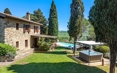 Capanna al Lago, Chianti Heritage with Vineyards V: Piscina, Giardino, Estate, Agriturismo, Backyard, Villa, Cortile, Hacienda, Landscaping, Dimora
