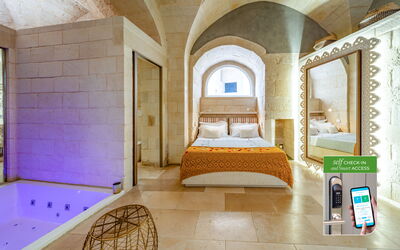 Alloggio:&nbsp;Maiorca Deluxe Room with Bath Tub - Borgo Bianco