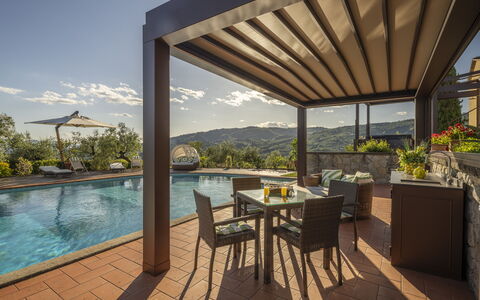 Villa Alessia Luxury: Ricorrere, Mobilia, Shade, Eco Hotel, Mobili Da Esterno, Terrazza, Sedia, Struttura Esterna, Soffitto, Piscina