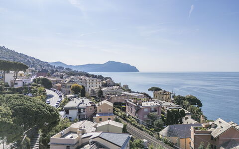 Central Design Flat With Parking, Bogliasco: Acqua, Corpo D'Acqua, Costa, Zona Residenziale, Costiera E Morfologie Oceanic, Orizzonte, Mare, Casa, Casa, Insediamento Umano