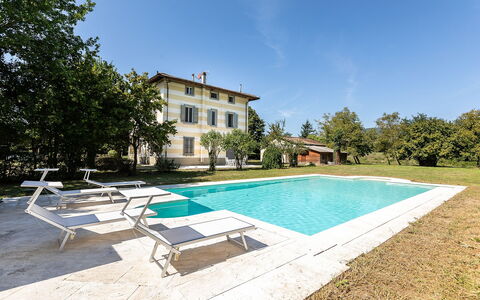 Villa Amelia: Blu, Piscina, Casa, Casa, Estate, Ricorrere, Mobili Da Esterno, Villa, Giardino, Dimora