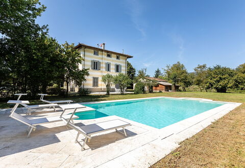 Villa Amelia: Blu, Piscina, Casa, Casa, Estate, Ricorrere, Mobili Da Esterno, Villa, Giardino, Dimora