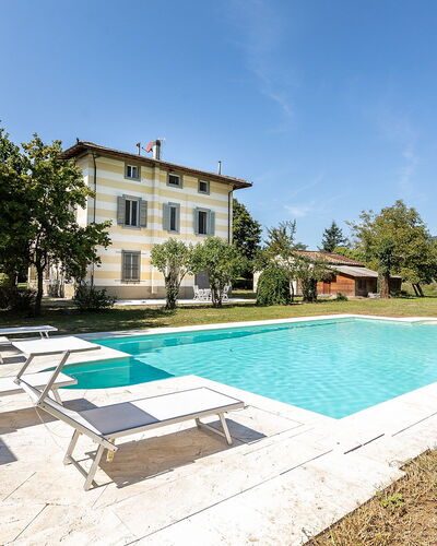 Villa Amelia: Blu, Piscina, Casa, Casa, Estate, Ricorrere, Mobili Da Esterno, Villa, Giardino, Dimora