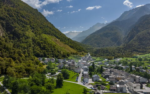 Marconi: Geografia Montane, Montagna, Vegetazione, Highland, Collina, Paesaggio, Catena Montuosa, Hill Station, Valle, Area Rurale