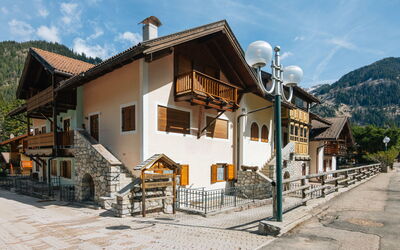 Casa vacanza Corte dei Larici - Campitello di Fassa, Trentino Alto Adige, Italia