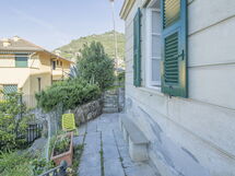 Central Cozy Nest With Parking, Bogliasco