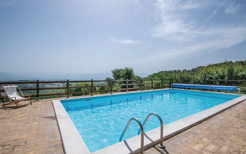 Casa Rosmarino, Ac, Wifi, Narni: Piscina, Mobili Da Esterno, Tempo Libero, Ricorrere, Eco Hotel, Resort Citta ', Recinzione, Villa, Hotel, Centro Ricreativo