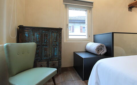 Design Loft, Romantic Retreat, Feltre: Parete, Interior Design, Legna, Mobilia, Pavimento, Pavimentazione, Illuminazione, Camera Da Letto, Letto, Camera