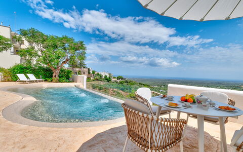 Villa Augusta Vista Mare: Nube, Ricorrere, Mobili Da Esterno, Piscina, Costa, Landscaping, Sedia, Oceano, Resort Citta ', Balcone