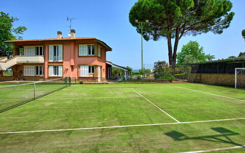 Villa Adriana: Campo Da Tennis, Tennis, Racchetta Sport, Netto, Shade, Prato, Giardino