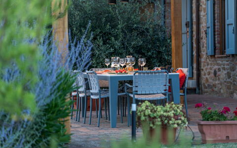 Casale Sunset: Mobilia, Tavolo, Sedia, Mobili Da Esterno, Tavolo Esterno, Cucina & Sala Da Pranzo Tavolo, Tovaglia, Giardino, Ristorante, Shade