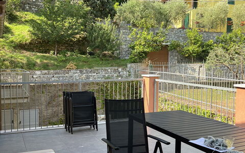 Anne-britt Home: Mobilia, Sedia, Mobili Da Esterno, Tavolo, Tavolo Esterno, Shade, Cucina & Sala Da Pranzo Tavolo, Backyard, Balcone, Cortile