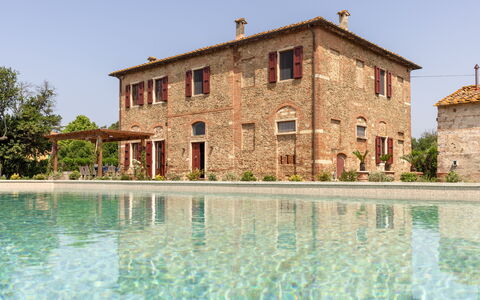 Villa Leone Reale: Estate, Piscina, Hacienda, Brick, Agriturismo, Villa, Casa Storica, Dimora, Eco Hotel, Backyard