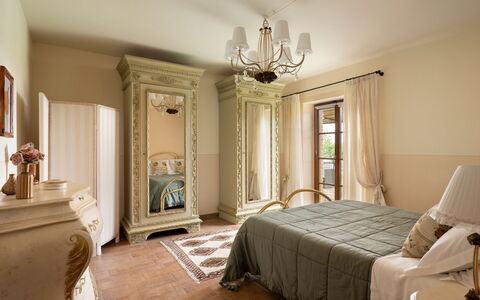 Villa Anna: Mobilia, Interior Design, Letto, Camera Da Letto, Legna, Pavimentazione, Camera, Pavimento, Casa, Illuminazione
