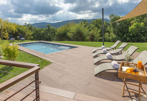 Villa Airone Tegoni, Pool, Radicondoli: Mobili Da Esterno, Piscina, Materiale Composito, Deck, Pavimento In Legno, Latifoglie, Flagstone, Shade, Giardino, Lettino