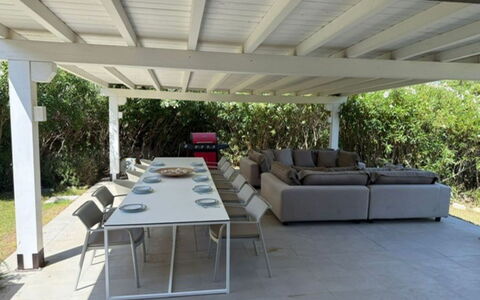 Villa Mandorli: Blu, Acqua, Piscina, Ricorrere, Shade, Tempo Libero, Landscaping, Giochi D'Acqua, Tropici, Mobili Da Esterno