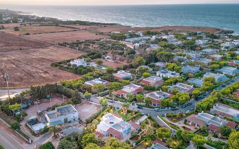 Villa Azzurra Monticelli: Zona Residenziale, Visione Globale, Fotografia Aerea, Paesaggio, Quartiere, Sobborgo, Urban Design, Estate, Villaggio, Costa