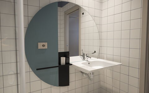 Deb&spa: Idraulico Fixture, Idraulico, Bagno, Piastrella, Lavello, Specchio, Rubinetto, Lavandino Del Bagno