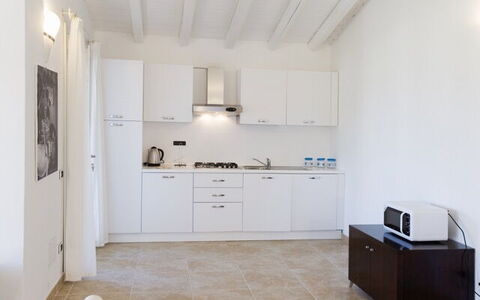 Villa Fico D'india 2: Interior Design, Pavimentazione, Mobilia, Pavimento, Soffitto, Camera, Casa, Appartamento, Controsoffitto, Cabinetry