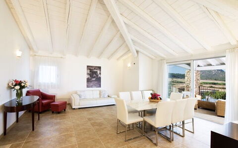 Villa Fico D'india 2: Mobilia, Interior Design, Soffitto, Pavimentazione, Pavimento, Tavolo, Sedia, Casa, Camera, Divano