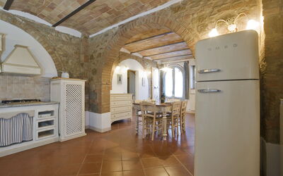 Alloggio:&nbsp;Torrenieri 17.1