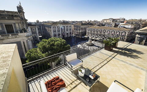 Penthouse: Appartamento, Condominio, Hotel, Balcone