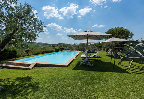 Villa Belchianti: Piscina, Estate, Hacienda, Giardino, Villa, Landscaping, Agriturismo, Dimora, Piantagione, Eco Hotel