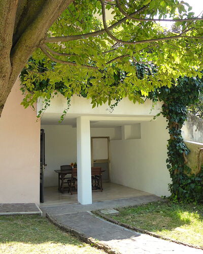 Villa Rosa Apartment Adventure