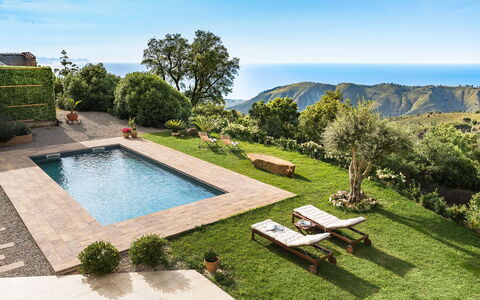 Casaita: Piscina, Giardino, Ricorrere, Tempo Libero, Eco Hotel, Mobili Da Esterno, Landscaping, Catena Montuosa, Villa