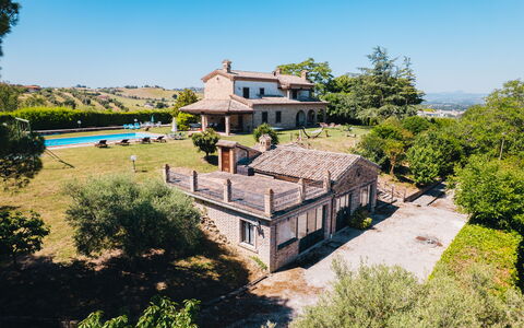 Villa Incanto: Casa, Estate, Casa, Agriturismo, Hacienda, Villetta, Villa, Dimora, Cortile, Landscaping