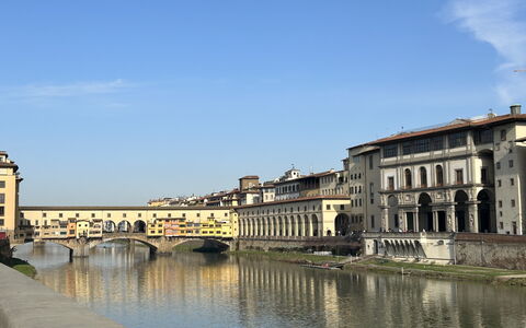 Il Ferrone Apartment with Garden - Greve in Chiant: Acqua, Risorse Idriche, Corpo D'Acqua, Waterway, Alveo, Canale, Ponte, Città, Canale, Architettura