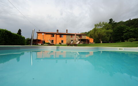 Villa Vindelbono: Piscina, Backyard, Hacienda, Mobili Da Esterno, Eco Hotel, Ricorrere, Villa, Agriturismo