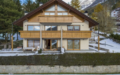 Baita Bucaneve: Casa, Architettura, Villetta, Raccordo, Appartamento, Congelamento, Estate, Inverno, Balcone, Neve