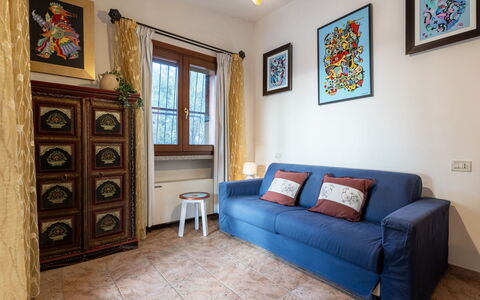 Casanova: Mobilia, Interior Design, Parete, Pavimentazione, Pavimento, Divano, Legna, Camera, Soggiorno, Cornice