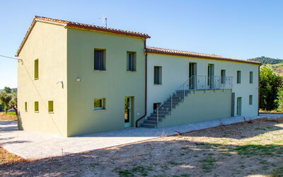 Zena Apartment