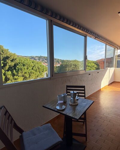 A Due Passi dal Mare, Terrazza, Pet Friendly: Mobilia, Pavimento, Latifoglie, Color Legno, Sedia, Balcone, Pavimento In Legno, Eco Hotel, Illuminazione Diurna, Deck