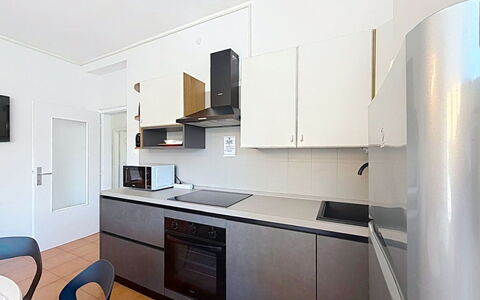 Ca dei Noni: Cucina, Elettrodomestico Da Cucina, Controsoffitto, Apparecchio Major, Cabinetry, Interior Design, Pavimentazione, Cucina Stufa, Elettrodomestico, Mobilia