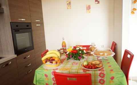 Villa Antony: Mobilia, Tavola, Interior Design, Legna, Tavolo, Camera, Cucina & Sala Da Pranzo Tavolo, Sala Da Pranzo, Pavimentazione, Frutta