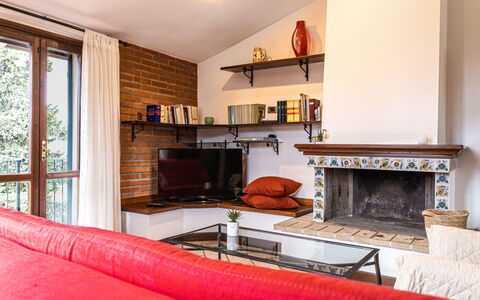 Casa Miramonti: Mobilia, Interior Design, Pavimentazione, Parete, Legna, Divano, Soggiorno, Pavimento, Camera, Soffitto