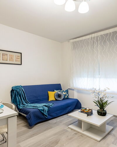 Casa Tania: Interior Design, Mobilia, Divano, Appartamento, Camera, Pavimentazione, Pavimento, Casa, Soggiorno