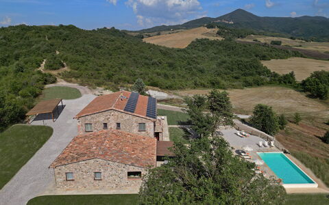 Villa Il Noccioleto: Casa, Estate, Casa, Villetta, Tetto, Agriturismo, Piscina, Villa, Villaggio, Hacienda