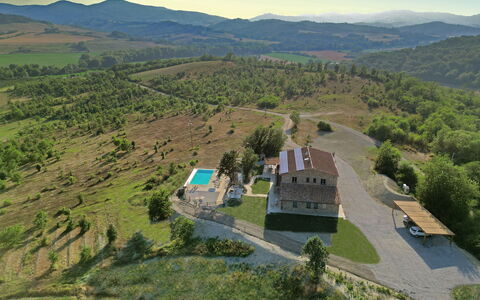 Villa Il Noccioleto: Paesaggio, Casa, Area Rurale, Casa, Lotto, Estate, Insediamento Umano, Villetta, Agriturismo, Villaggio