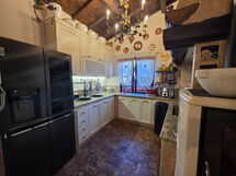 La Casa Rossa, Shared Pool, Marliana