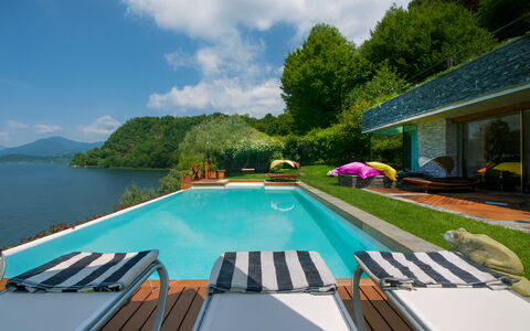 Isa Villa: Piscina, Costiera E Morfologie Oceanic, Ricorrere, Lago, Costa, Tropici, Eco Hotel, Suono, Serbatoio