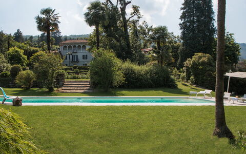 Romantica 16: Arbusto, Estate, Giardino, Hacienda, Dimora, Prato, Villa, Tempo Libero, Landscaping, Agriturismo