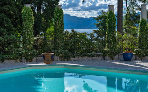 Camilla Villa: Blu, Piscina, Shade, Eco Hotel, Landscaping, Ricorrere, Sempreverde, Tropici, Resort Citta '