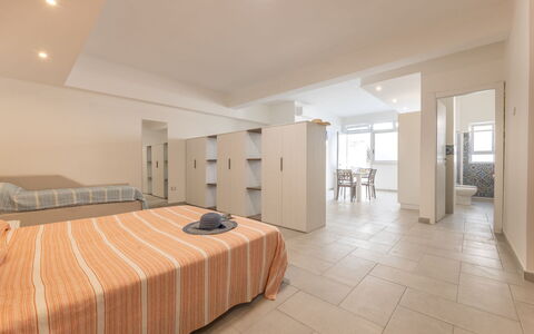 Appartamento Monomare, Gallipoli: Pavimento, Pavimentazione, Interior Design, Soffitto, Legna, Mobilia, Camera, Camera Da Letto, Letto, Appartamento