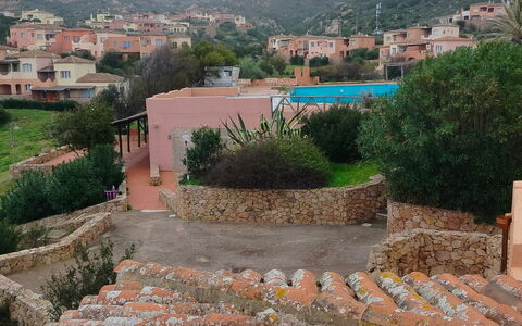 Rocciarossa: Zona Residenziale, Paesaggio, Casa, Casa, Lotto, Area Rurale, Sobborgo, Villaggio, Paesino Di Montagna