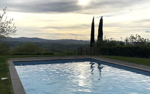 Podere i Prati: Piscina
